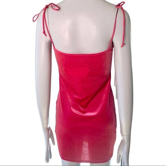 NWT MOTEL Verso Velvet Pink Stretch Mini Dress Fuchsia Bodycon Size M - Picture 9 of 16